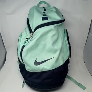 mint and black nike backpack SB - Icon - / White The Nike Sportswear RPM is the right backpack for the person who needs to carry everything Nike Mint Green School Bag